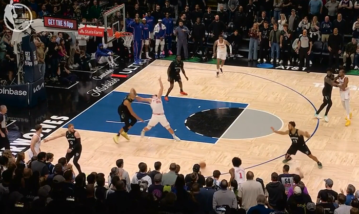 申京30+6难救主 火箭加时惜败森林狼