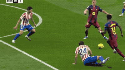 巴萨客场2-1逆转马竞莱万绝杀 欧冠对决在即