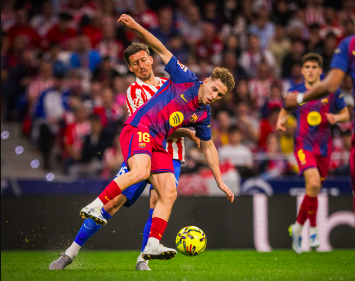 巴萨客场2-1逆转马竞莱万绝杀 欧冠对决在即