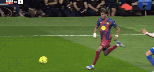 巴萨客场2-1逆转马竞莱万绝杀 欧冠对决在即